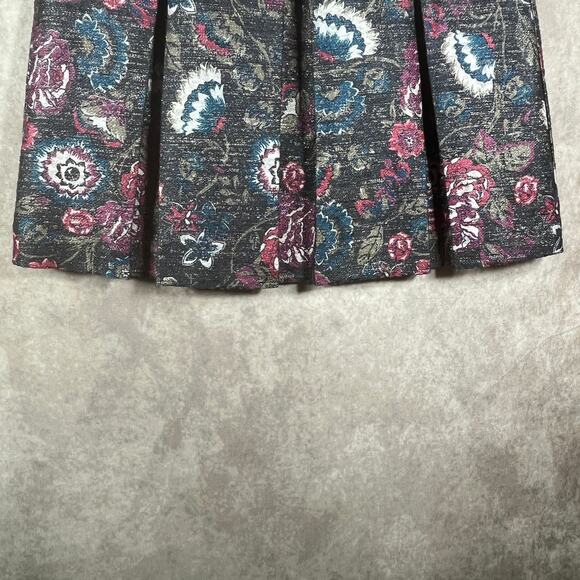 LOFT‎ Mini Skirt Womens 6 Gray Metallic Floral Print Pleated Lined Party Art - Picture 3 of 7